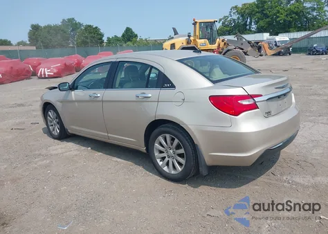 2013 Chrysler 200 Limited из США, поврежденный, VIN 1C3CCBCG2DN578879
